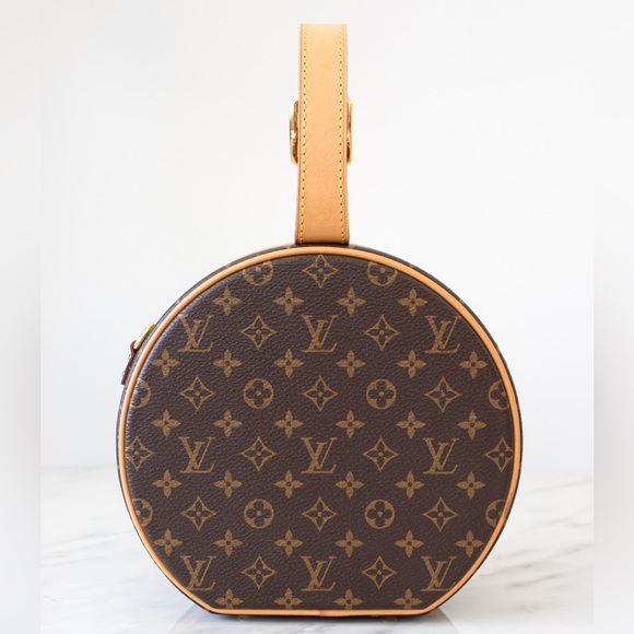 Louis Vuitton Petite Boite Chapeau Monogram Crossbody Canvas Bag - Picture 5 of 16